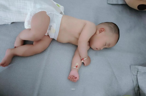 大理宝宝发烧可以喝牛奶吗